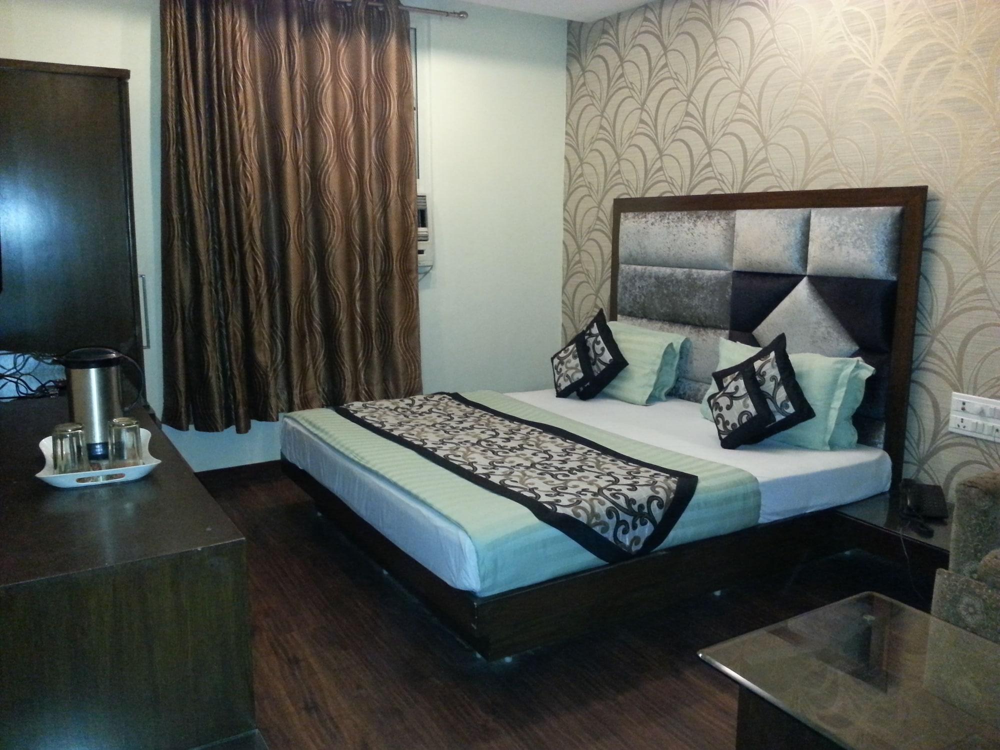 Hotel Vanson Villa - Near Connaught Place Nova Deli Exterior foto